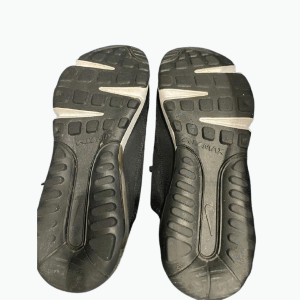 Untitled design (3) Nike Branded Sneaker for Men - EU 39